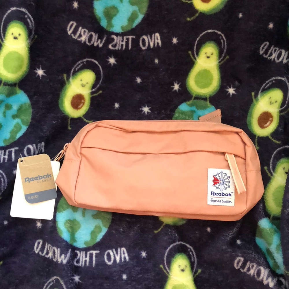 NWT Reebok fanny pack